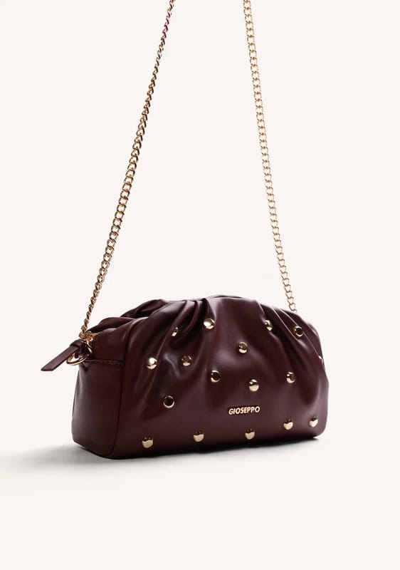 BOLSO BANDOLERA BURDEOS TACHAS GIOSEPPO - Imagen 4
