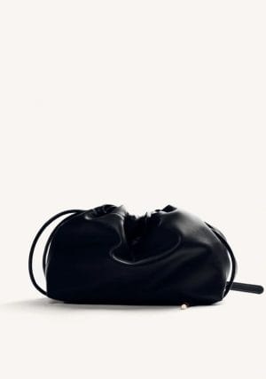 BOLSO BUCKET NEGRO GIOSEPPO