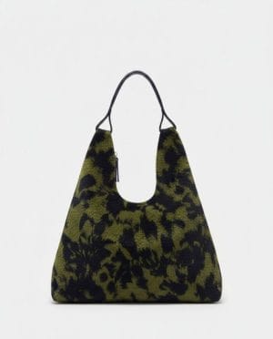 Bolso de hombro de pelo estampado kaki Surkana