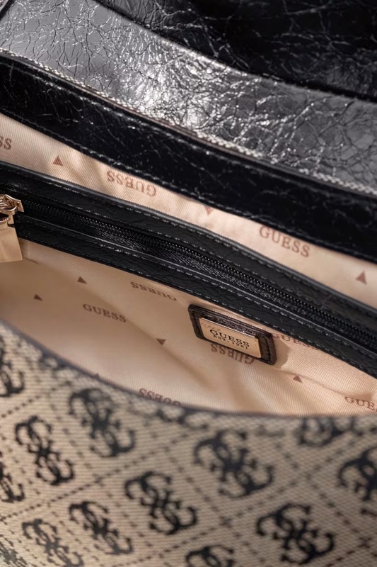 Bolso de hombro con logo Samantha Guess negro - Imagen 2