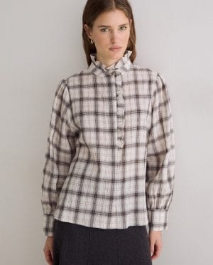 Camisa cuadros detalle volante Yerse