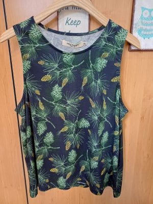 Camiseta Pinecones Nice Things