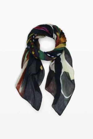 Foulard diseñado por Mr. Christian Lacroix DESIGUAL