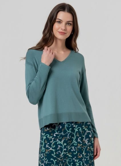 Jersey de escote de pico de viscosa Verde Empolvado Surkana