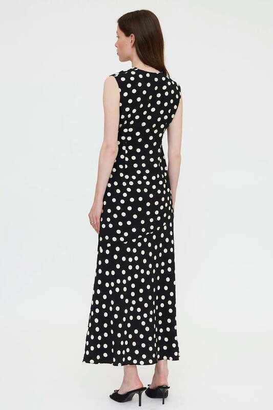 Vestido largo con estampado de punto negro y blanco Wild Pony - Imagen 4