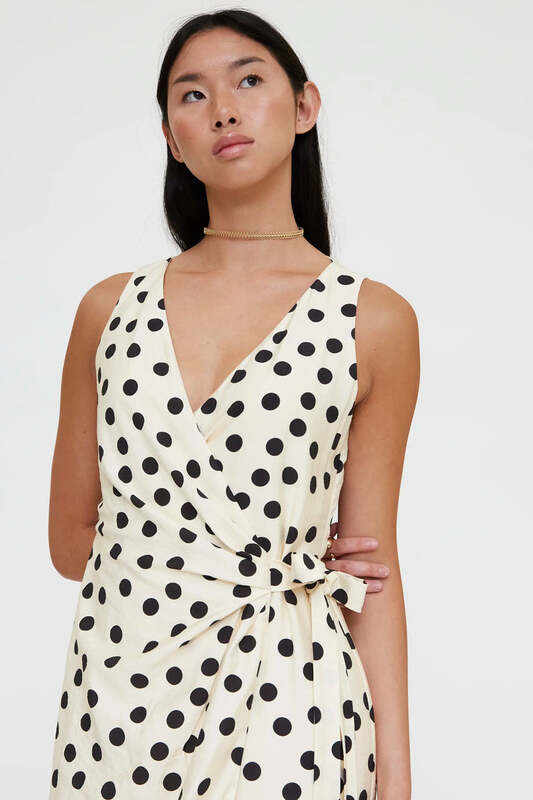 Vestido midi con estampado polka dots blanco y negro Wild Pony - Imagen 3